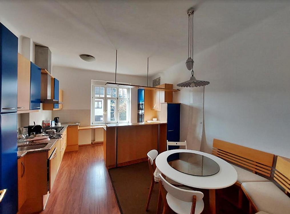R24, Rose House Otel Ljubljana Dış mekan fotoğraf