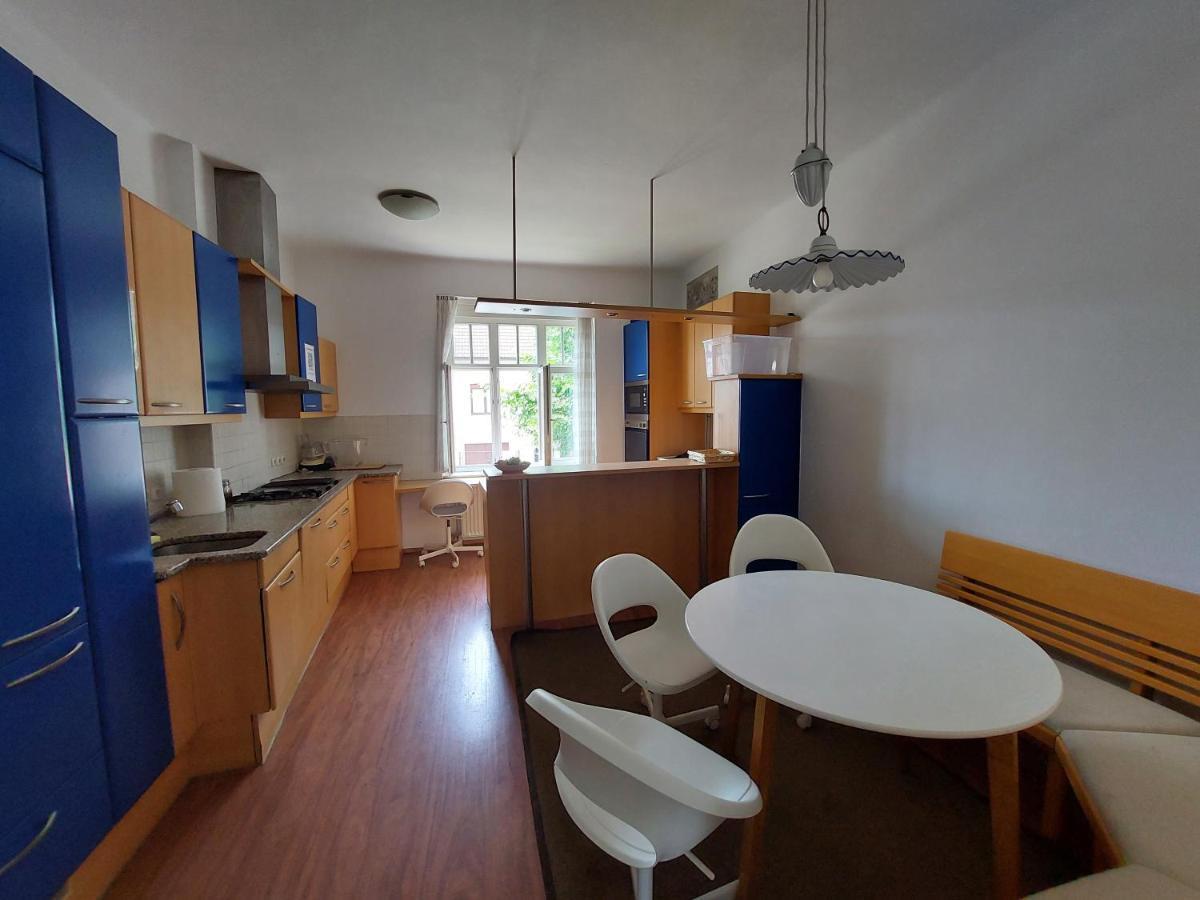 R24, Rose House Otel Ljubljana Dış mekan fotoğraf