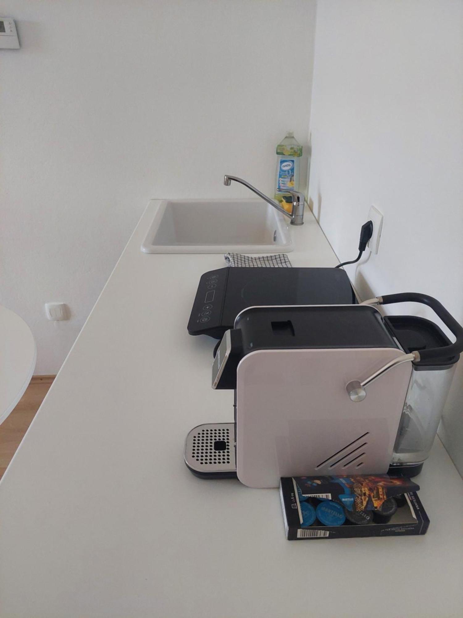 R24, Rose House Otel Ljubljana Dış mekan fotoğraf